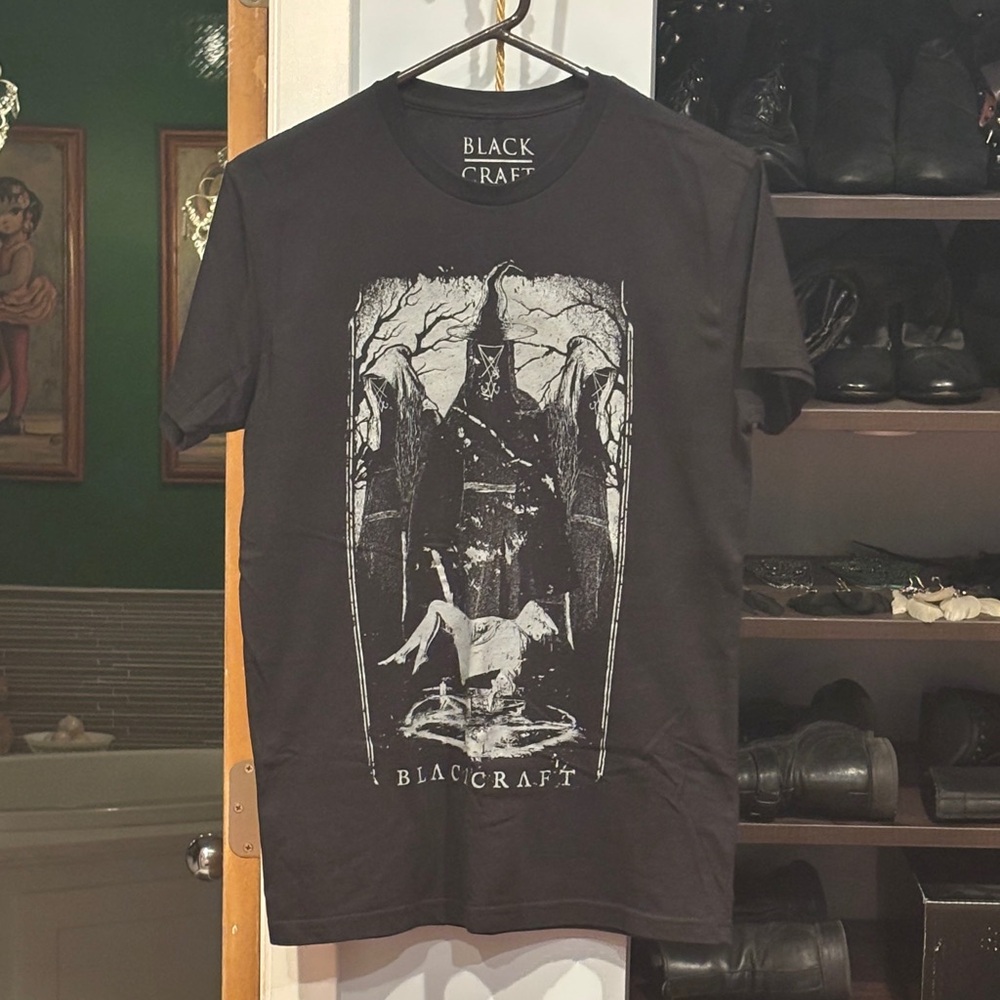 Blackcraft Witches Sacrifice T-shirt - Size Small